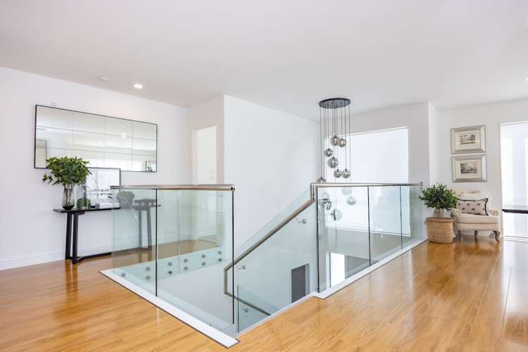 32 Celestial Crescent Orewa_24