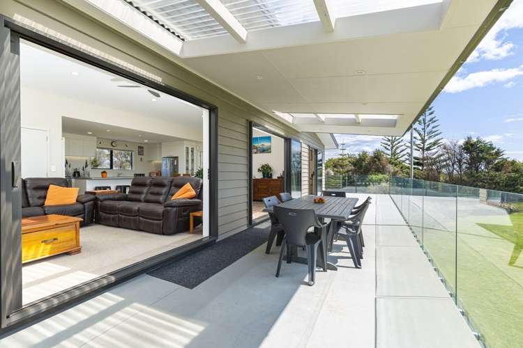 5 Beach Access Pukehina_16