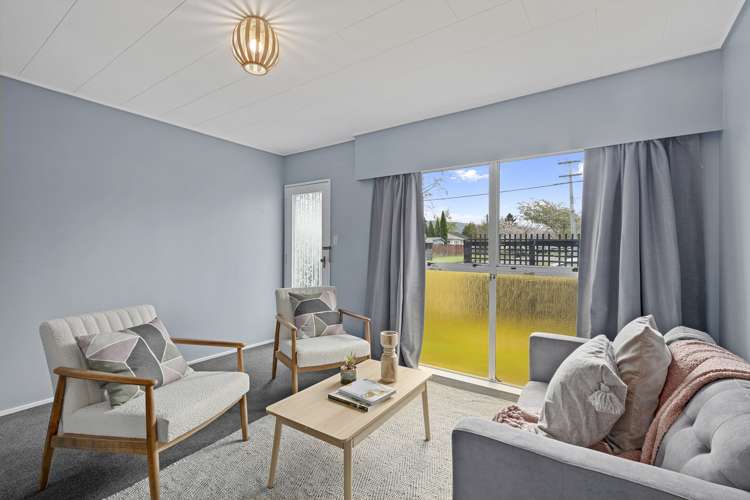 2/37 Merton Street Trentham_1
