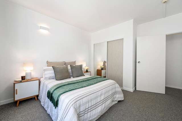 12/70 Hobson Street Thorndon_2