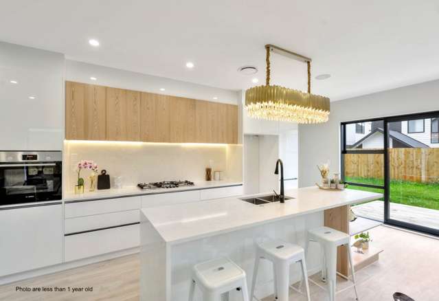 10 Woodacre Street Flat Bush_4