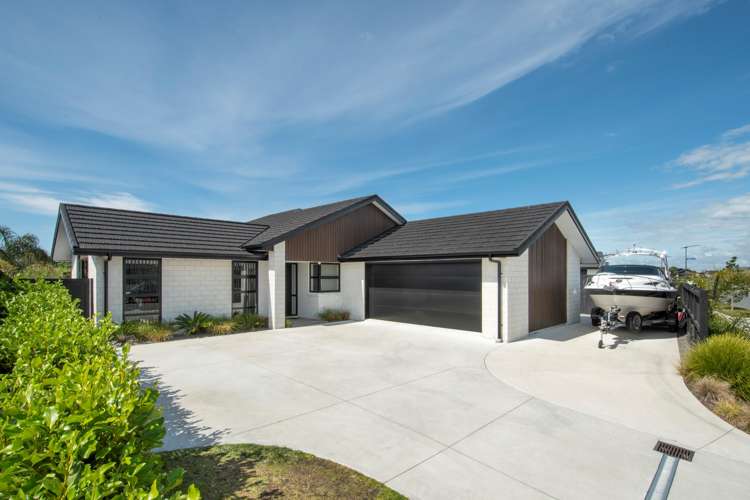 56 Drabble Crescent Papamoa_1