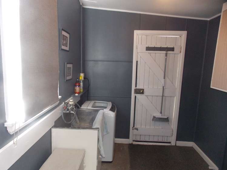 27 Chelwood Street Takaro_12