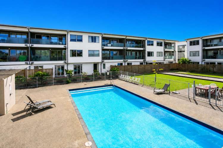 E8/30 Bute Road Browns Bay_19