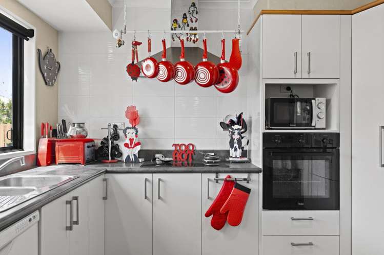 3 Kentia Avenue Mount Maunganui_11