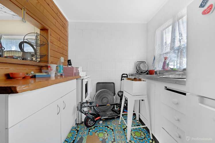 26 Clayton Avenue Otara_10