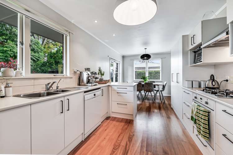 8 Springfield Crescent Enderley_4