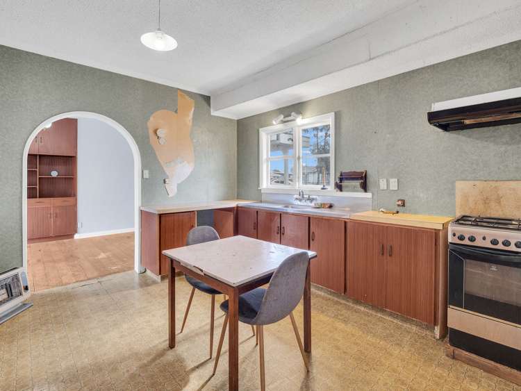 202 Botanical Road Takaro_5