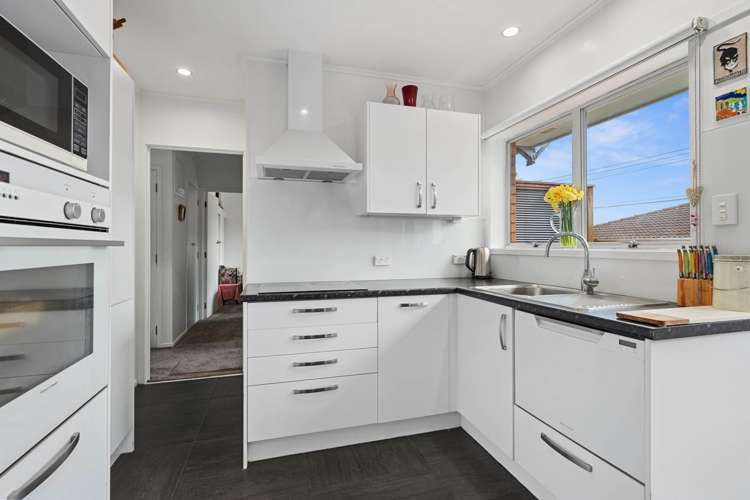 2/9 Roberts Avenue Bayswater_9