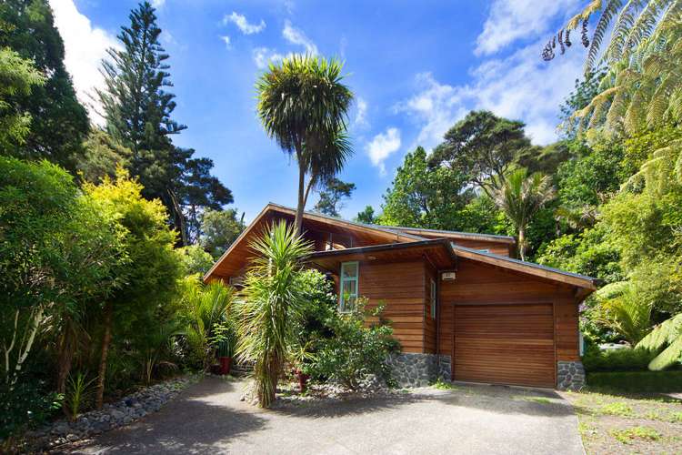 144 Konini Road Titirangi_16