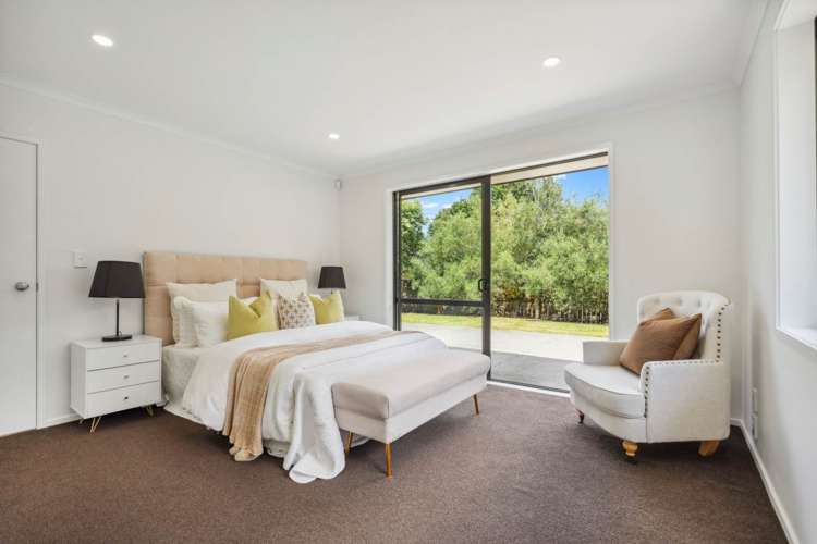 31 Admirals Court Drive Greenhithe_11