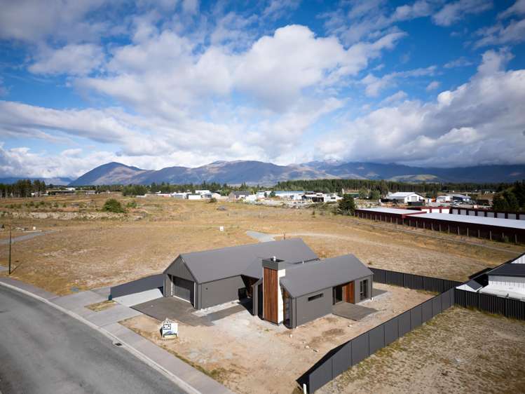 14 Turbine Avenue Twizel_21