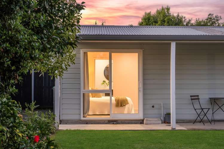 1002 Fitzroy Avenue Mahora_17