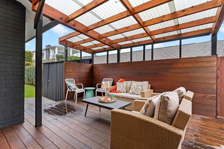 6 Atalanta Way Beachlands_11