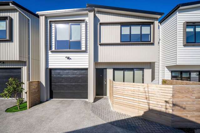 New Build Freestanding 4 Bdrm Home with Lifestyle!
