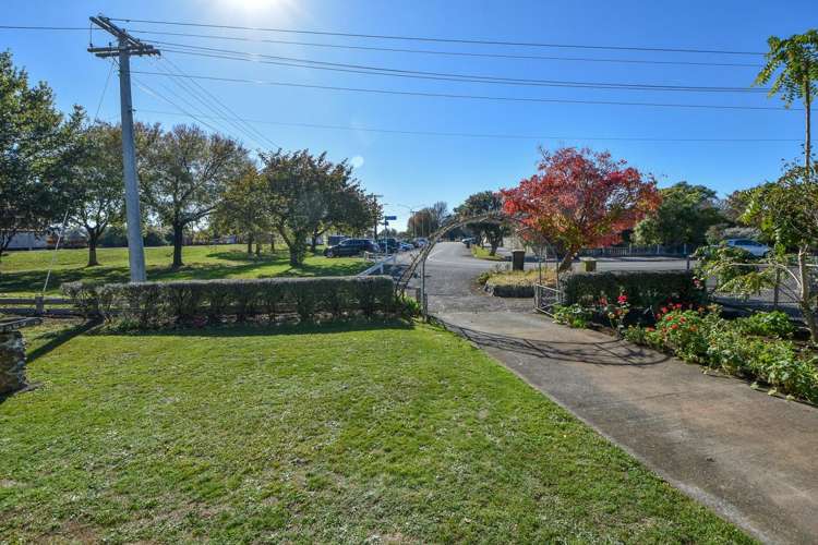 9 Davy Street Carterton_17