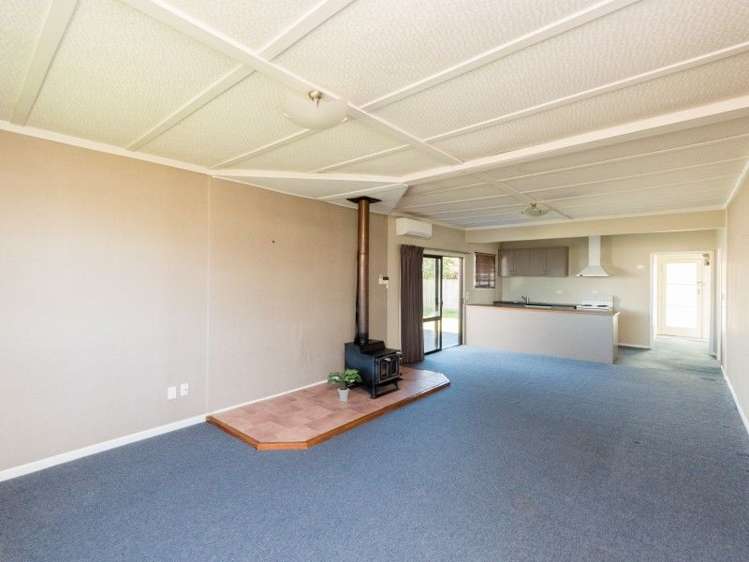 87 Orlando Street Stratford_2