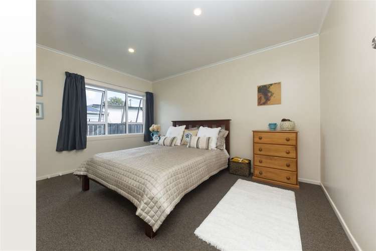 1/48 Rollerson Street Papakura_9