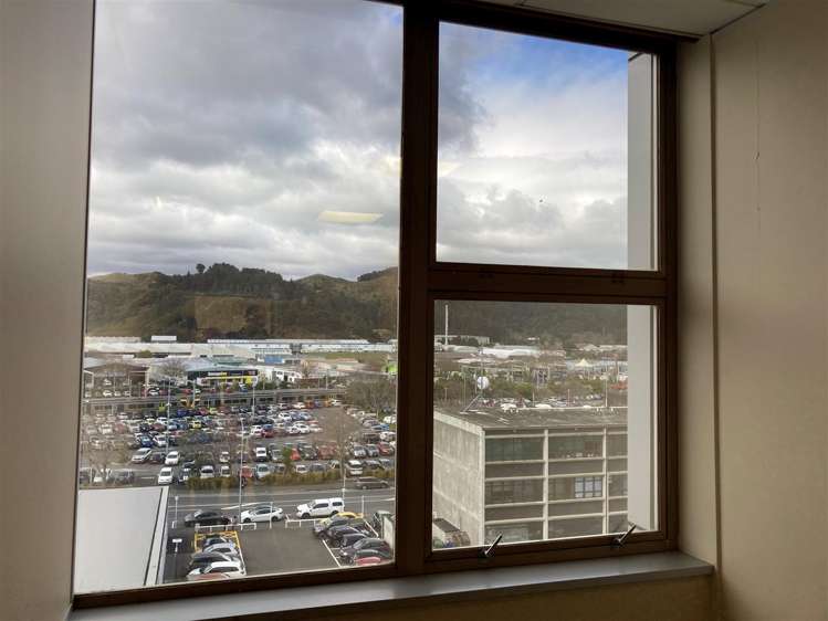 Suite 4, Level 5, 84-90 Main Street Upper Hutt Central_6