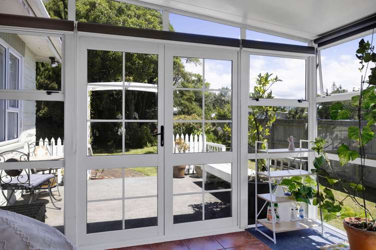 114 Brecon Road Stratford_3