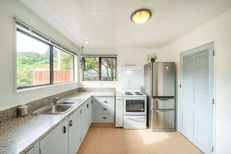 20 Roys Road Plimmerton_11