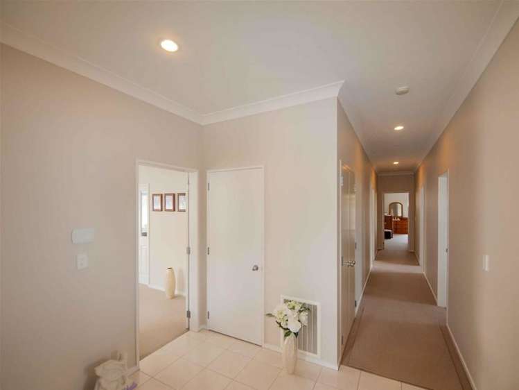 4 Cheetwood Street Churton Park_13