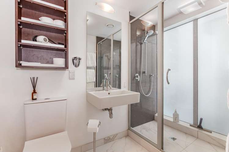 13/74 Oriental Parade Oriental Bay_11