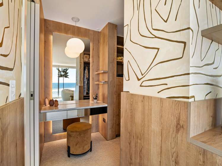 7 Surf Road Mt Maunganui_23