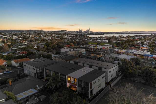 7/16 Williamson Avenue Belmont_3