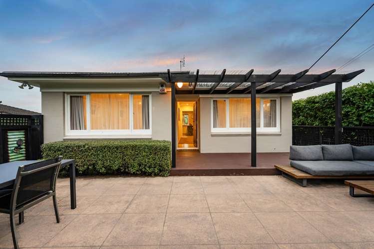 44 Peter Terrace Castor Bay_9