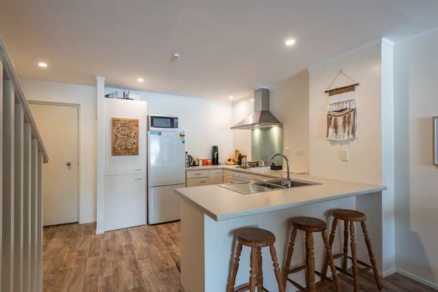 13/6 Brown Street Mount Cook_2