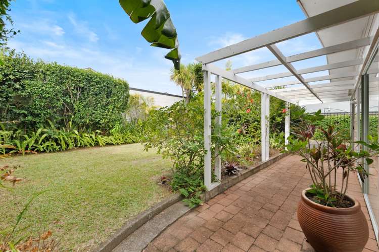 50 Marine Parade Mellons Bay_19