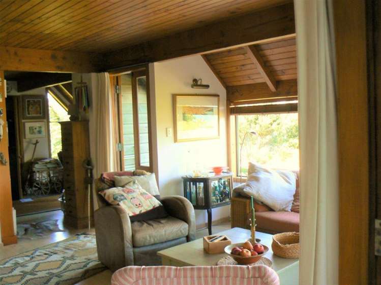 5 Pine Tree Lane Russell_11