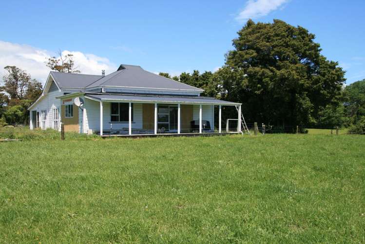 202 Wortley Road Lepperton_21