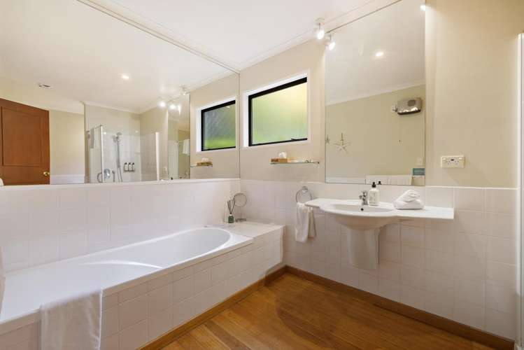 28 Evergreen Place Sunshine Bay_37