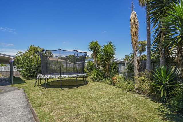 68 Divich Avenue Te Atatu South_1