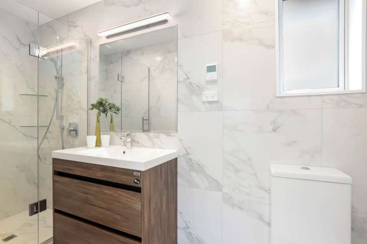 16c Gilfillan Street Blockhouse Bay_13