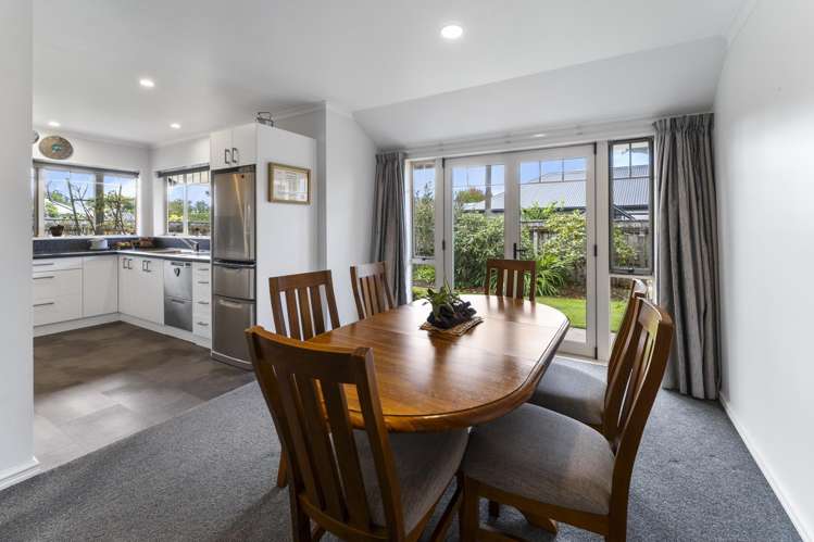 8 Heritage Crescent Richmond_6