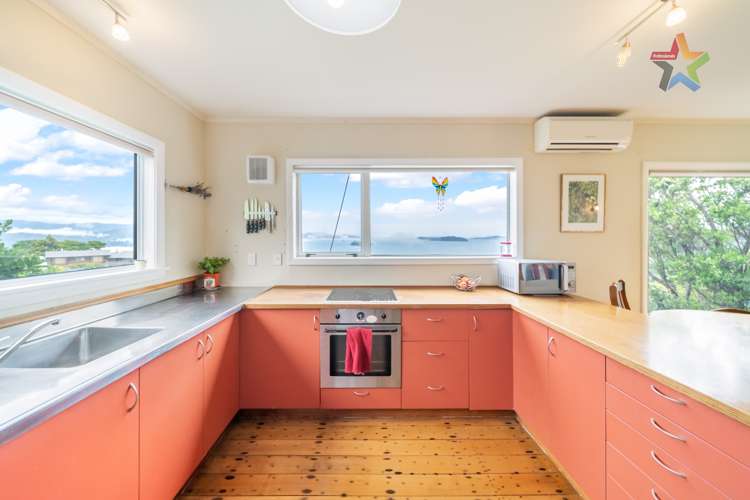 12 Titiro Moana Road Korokoro_6