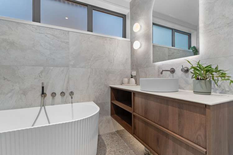 7 Tuke Lane Wanaka_24
