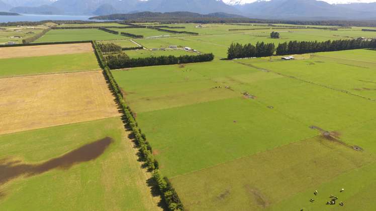 Lot 4/1725B Manapouri Te Anau Highway Manapouri_9