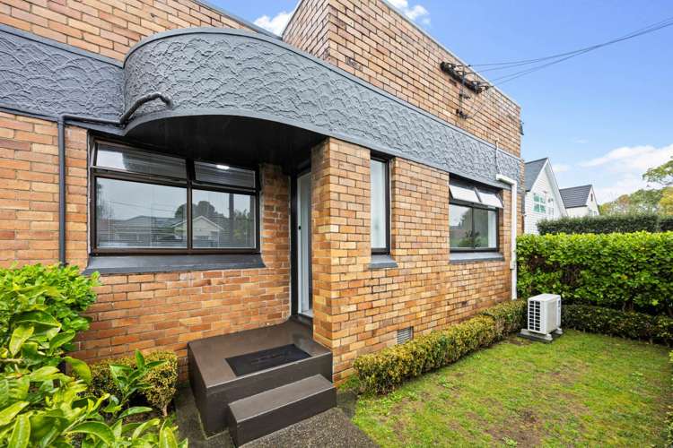 4b Momona Road Greenlane_11