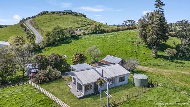 194 Tarata Road Inglewood_23