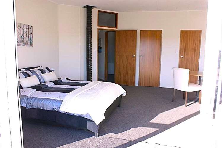 389 Yaldhurst Road Russley_8