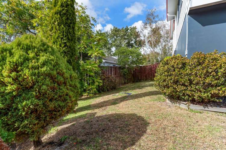 17 Madigan Place Glendene_27
