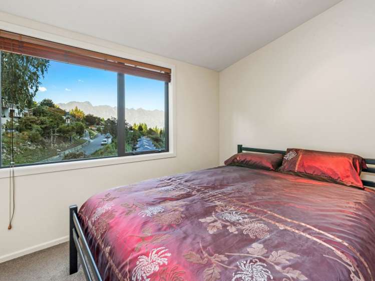 21 Williams Street Fernhill/Sunshine Bay_6