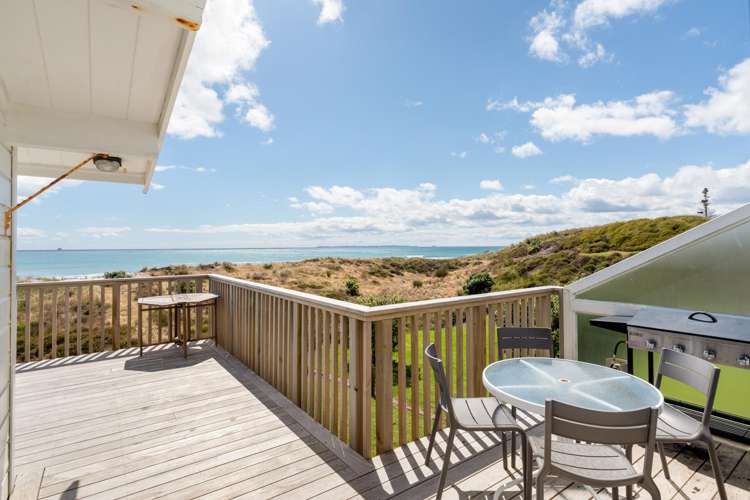 165 Oceanbeach Road Mt Maunganui_11