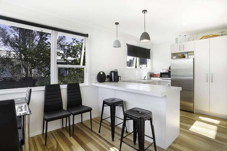 11 Daniell Street Newtown_5