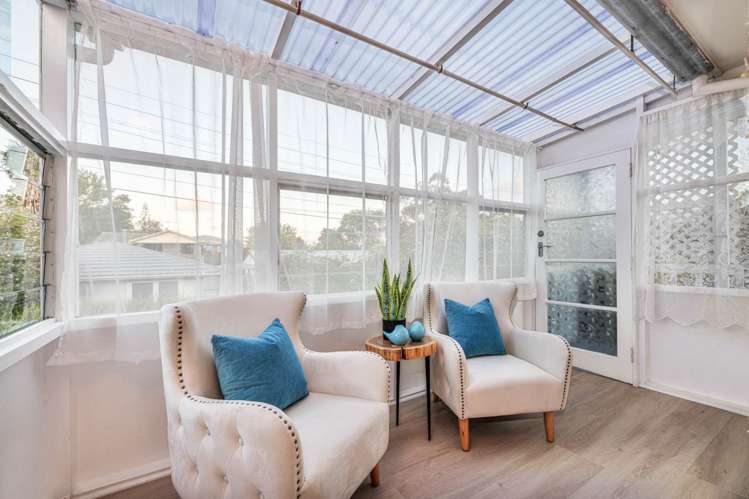 2/17 Roberts Road Te Atatu South_13