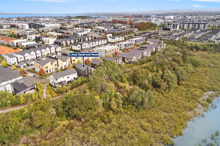 5 Jack Seabrook Road Hobsonville_23